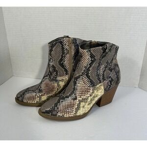 Sugar Snake Print Boots womens‎ 7